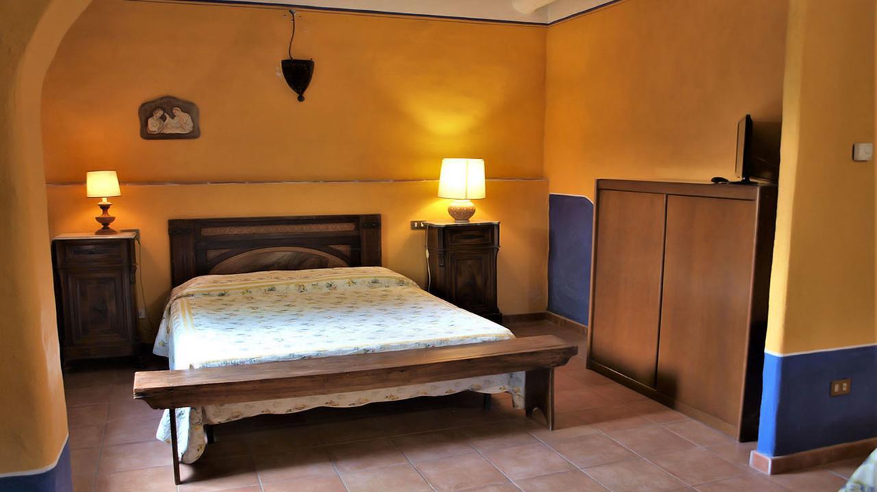 سيينا Agriturismo La Grotta Di Montecchino المظهر الخارجي الصورة